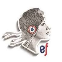 Logo stylisé avec profil féminin et oeil-engrenage.